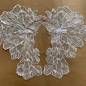 1 PCS Elegant Design Bridal Lace Applique, Clear Sequin Lace Placement Motif For Wedding Dress in Off White