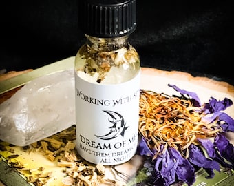 Dream of Me Oil - To get others to dream of you - Hoodoo