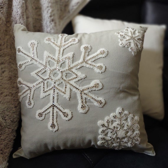 Beaded top snowflake pillow
