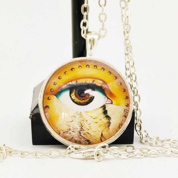 Silver-colored metal necklace. Cabochon round glass. Salvador Dali, eye. Gift idea. Birthday. Party. Christmas.