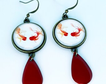 Goldfish PENDANT EARRINGS, round earrings, drop enameled sequin, white and red jewel, glass cabochon, gift idea