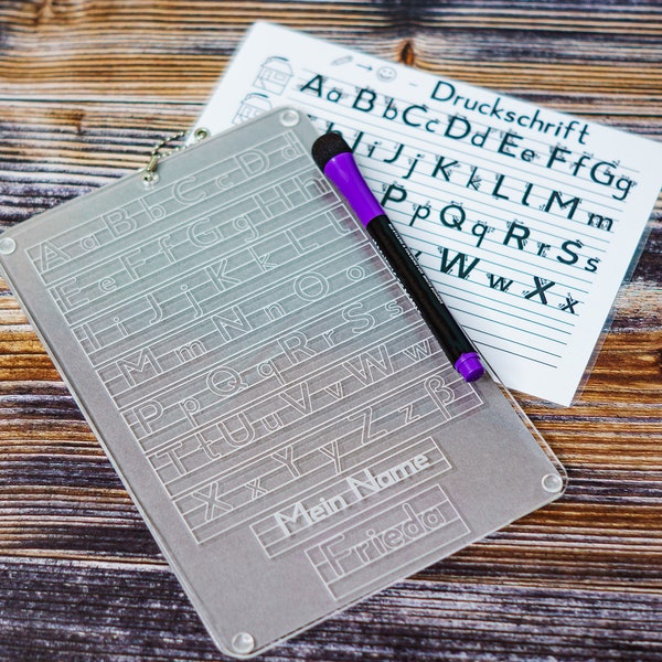 Schreibtafel aus Acryl personalisiert mit Namen, Druckschrift, perfektes Geschenk zur Einschulung oder Kindergeburtstag