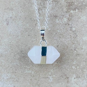 Quartz hexagon Crystal Point Necklace, Silver and White Quartz Necklace for Women Gift for Her Healing Jewellery Present Birthday Xmas Gift