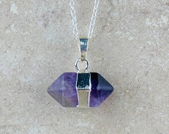Collier améthyste Hexagon Crystal Point, collier en argent et améthyste violet pour femmes Cadeau pour ses bijoux de guérison Cadeau d’anniversaire