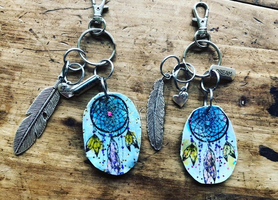 Hippie keychain shop