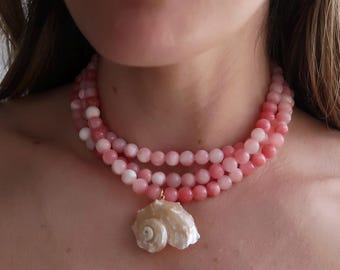 Pink Beaded Pearlescent Shell Stacking Necklace, Shell Pendant Necklace, Conch Necklace, Pink Beaded Choker, Pink Beaded Necklace