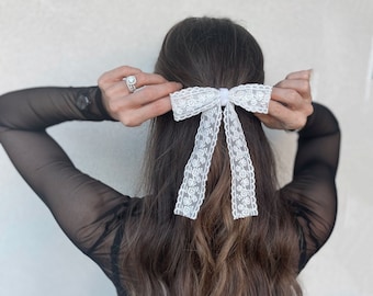 White Lace Hair Bow Barrette, Delicate Hair Bow, Gift for Her, Classic Hair Bow, Brigitte hair bow, Wedding Hair Bow, Bridal Shower Gift