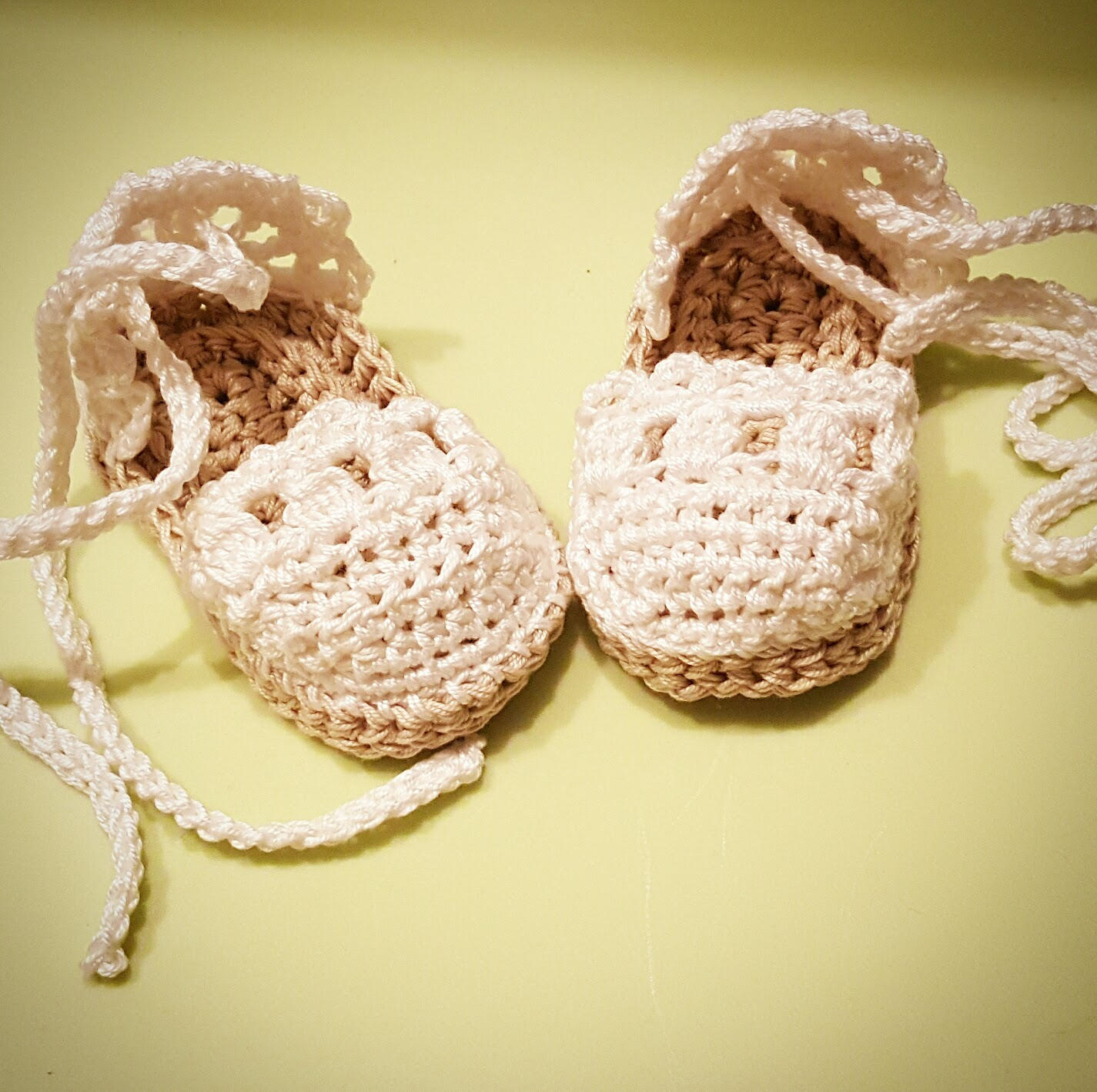 scarpine per neonata tipo espadrillas rosse - CROCHETIME