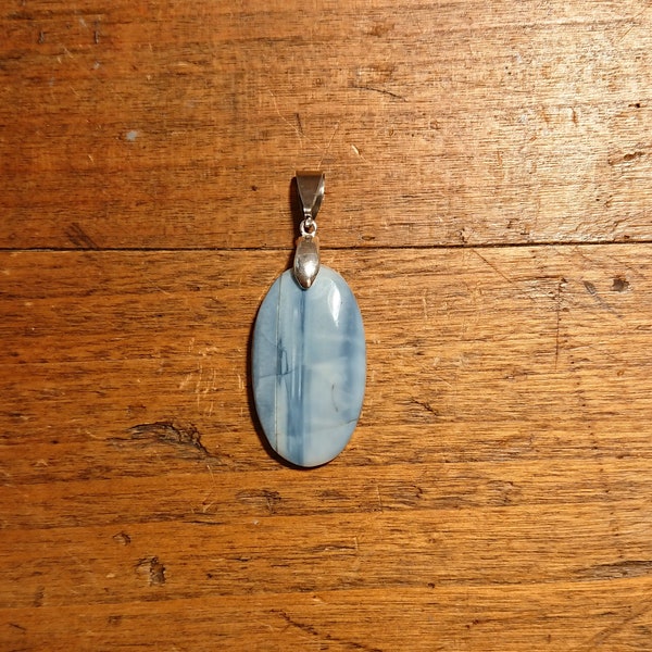 Pendentif Opale bleue