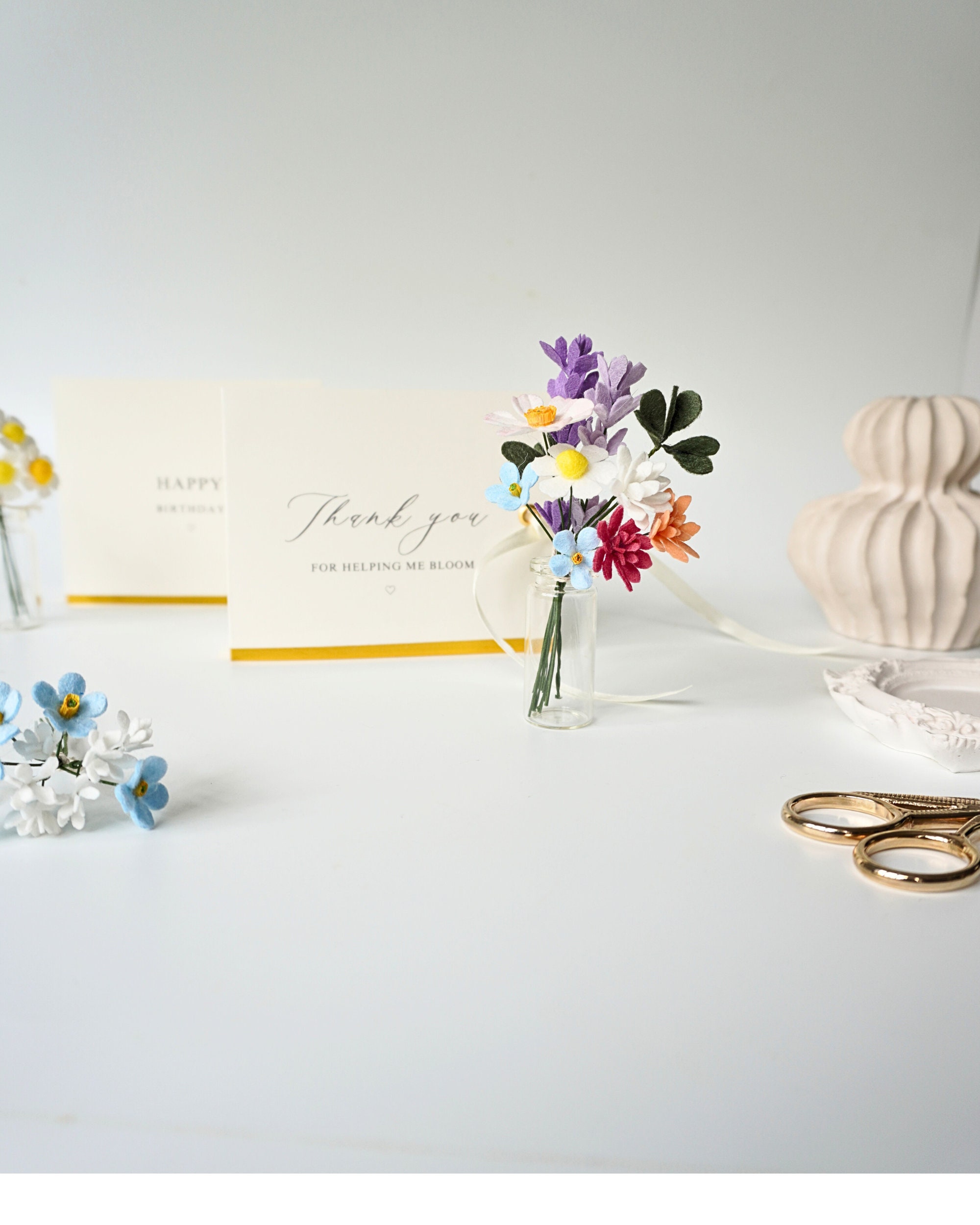 Felt Flower Mini Bouquet, Thank You Gift Set, Glass Vase & Card - Etsy