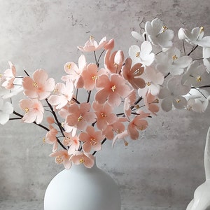 フェルトの桜の枝、春の花の飾り、パステルフラワーのボヘミアンウェディングブーケ、桜の盆栽のケーキトッパー、母の日ギフト