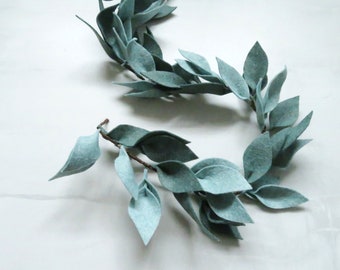 Eucalyptus willow garland, Mixed Green leaf garland, Eucalyptus wedding, Felt Eucalyptus leaves garland backdrop, Scandinavian décor.