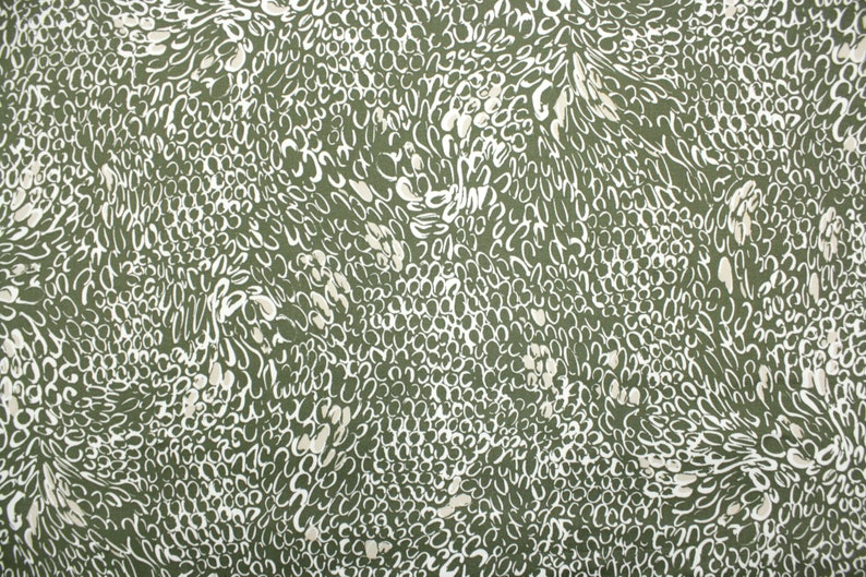 Cotton fabric with elastane // squiggles image 4