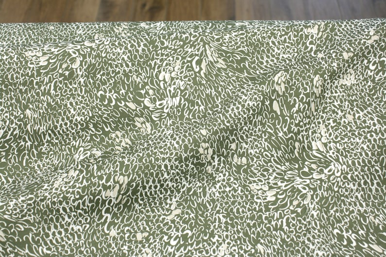 Tissu en coton avec élasthanne // gribouillis image 3