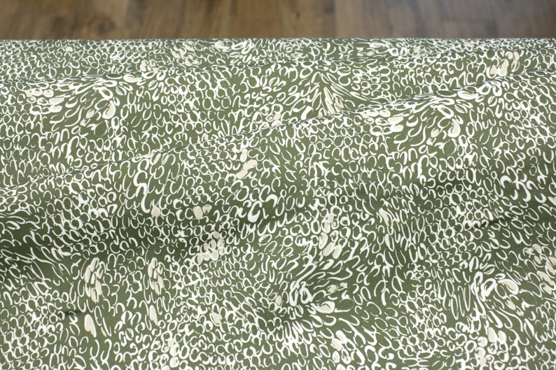Tissu en coton avec élasthanne // gribouillis image 2