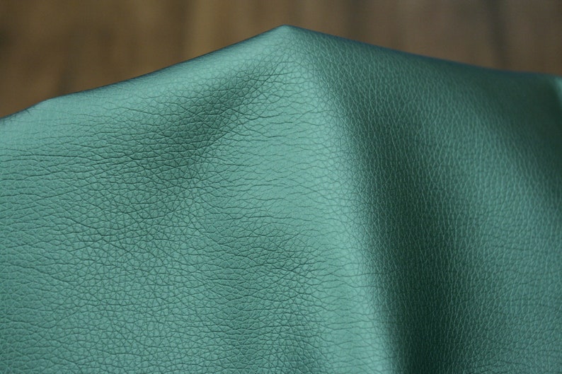 Imitation leather // Metallic // Petrol green image 1