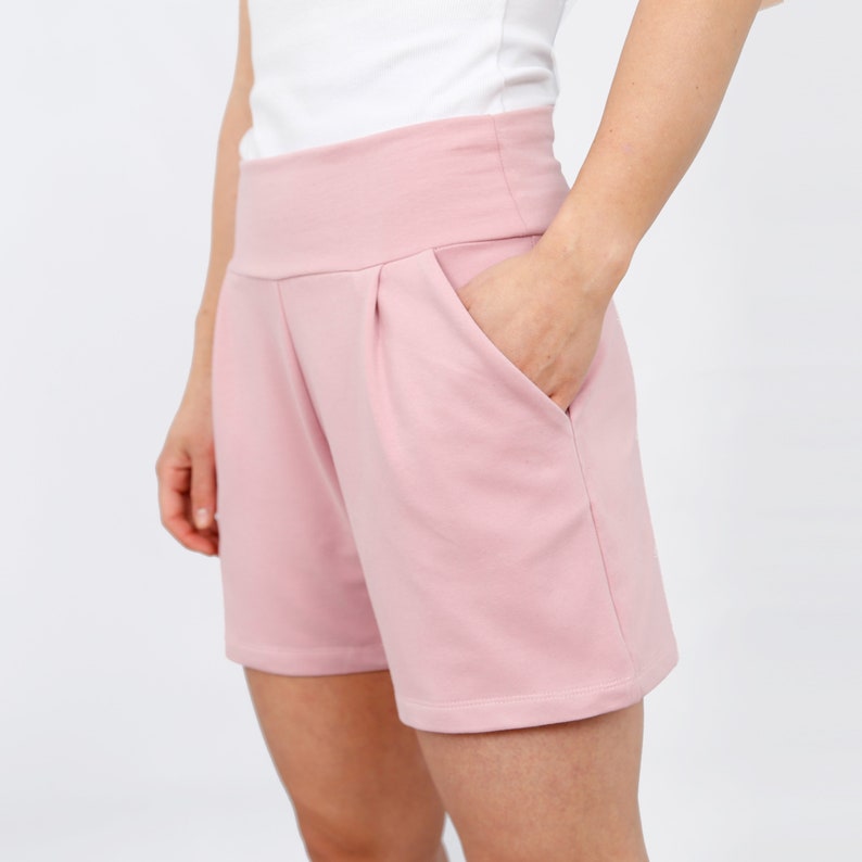 Pattern Women Cut-ready Mrs. Gesa Shorts image 2