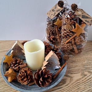 Rustic scented pinecone centerpiece set