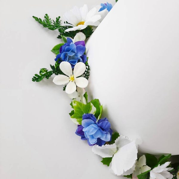 Faux flower cake garland pink or blue