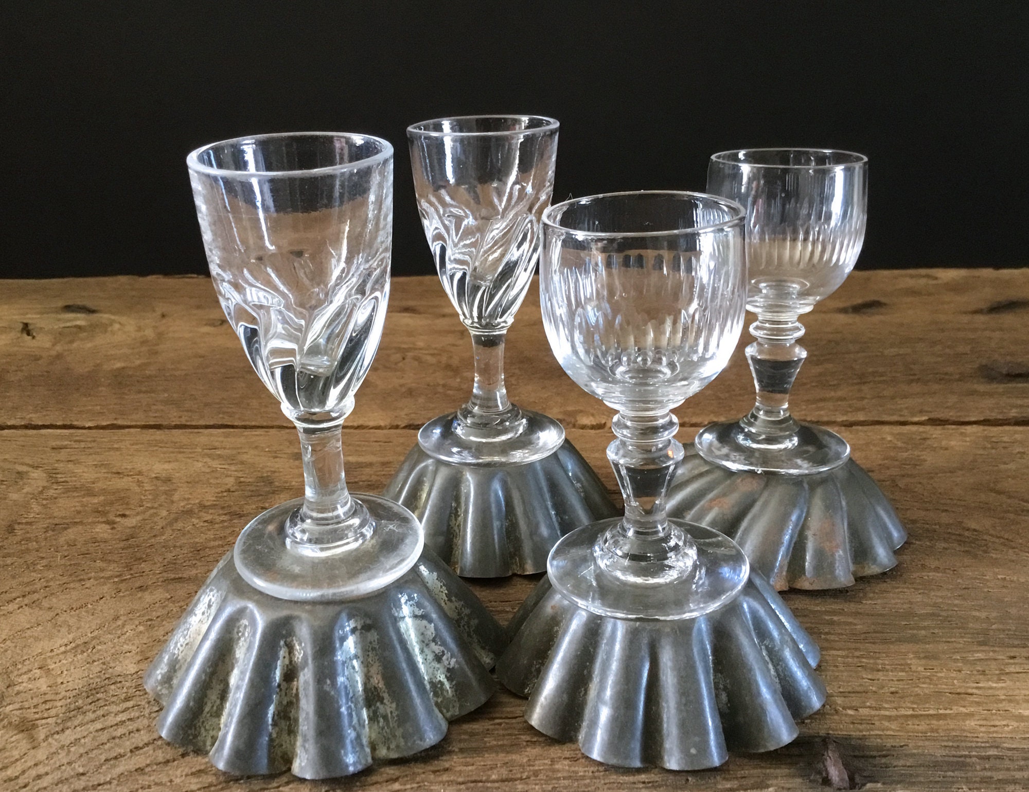 Lot de 4 Verres à Pieds Assortis 1900', Verre Liqueur Bistrot, Pied Ancien, Verrerie Française Ancie