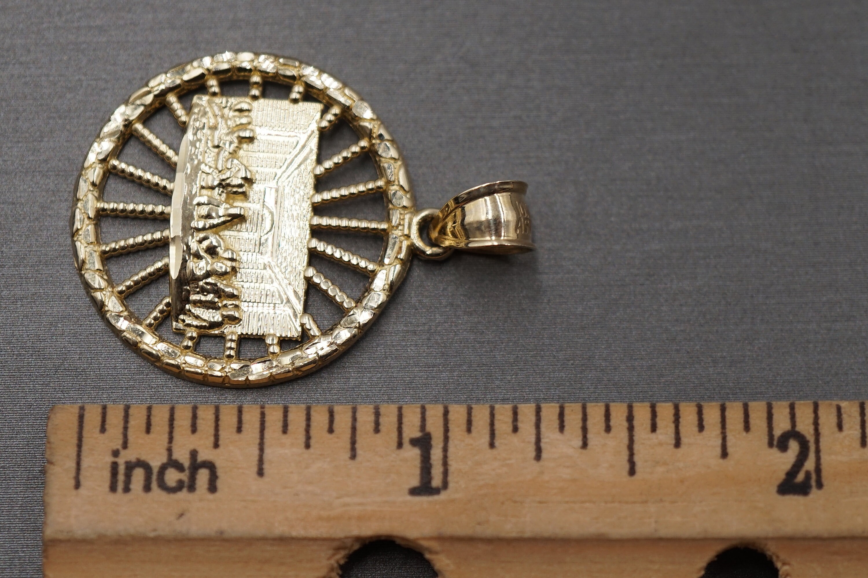 10k Gold Last Supper Necklace with Diamond Cut Finish Solid