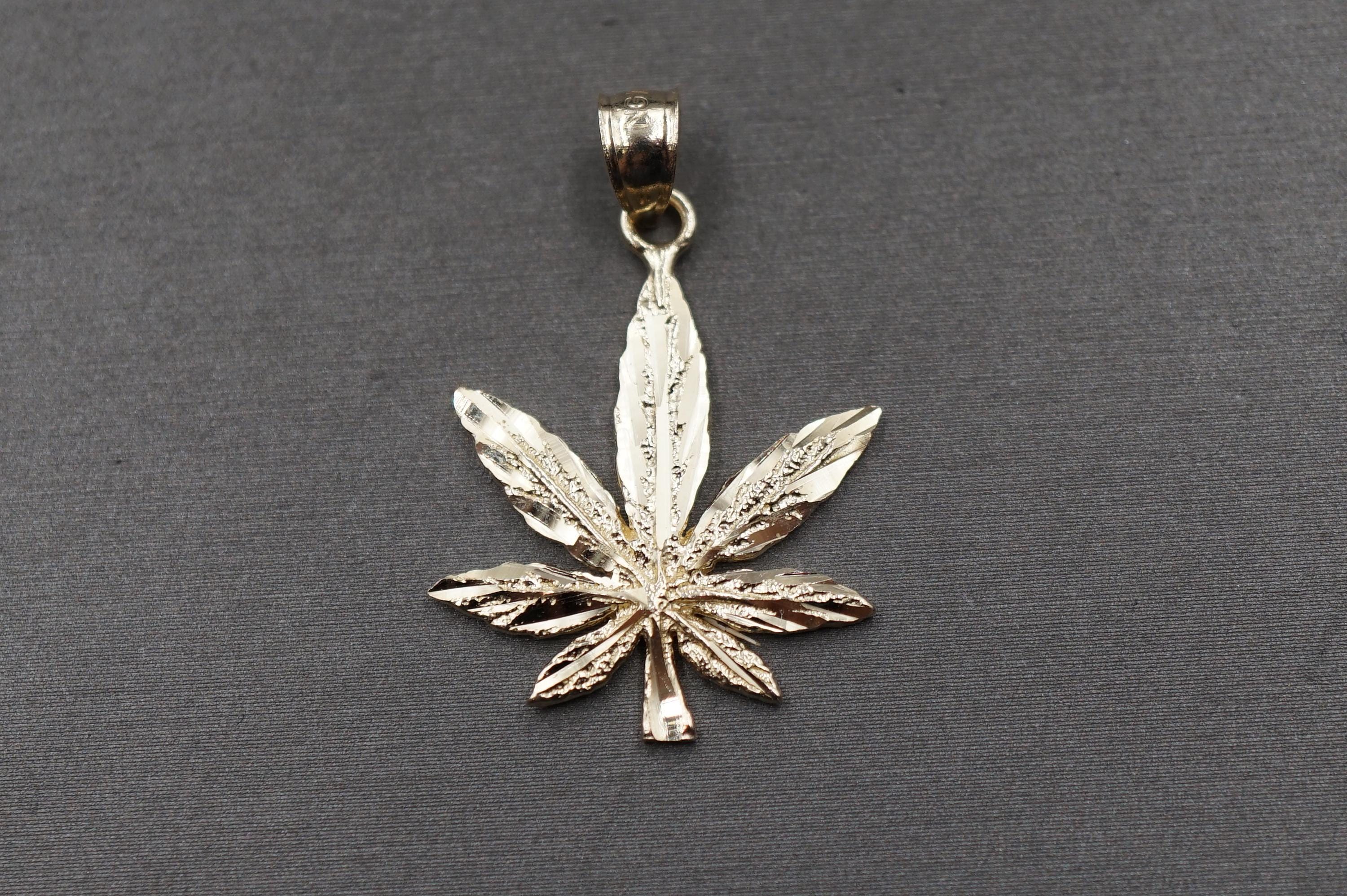Gold weed pendant - Etsy 日本