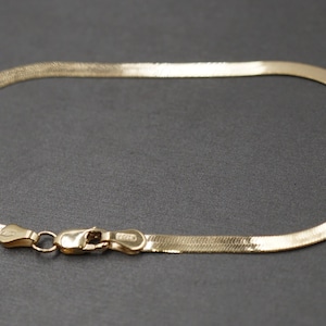 10K Solid Yellow Gold 2.8MM Flat Herringbone Bracelet. 7&quot; , 8&quot; Women Children Men