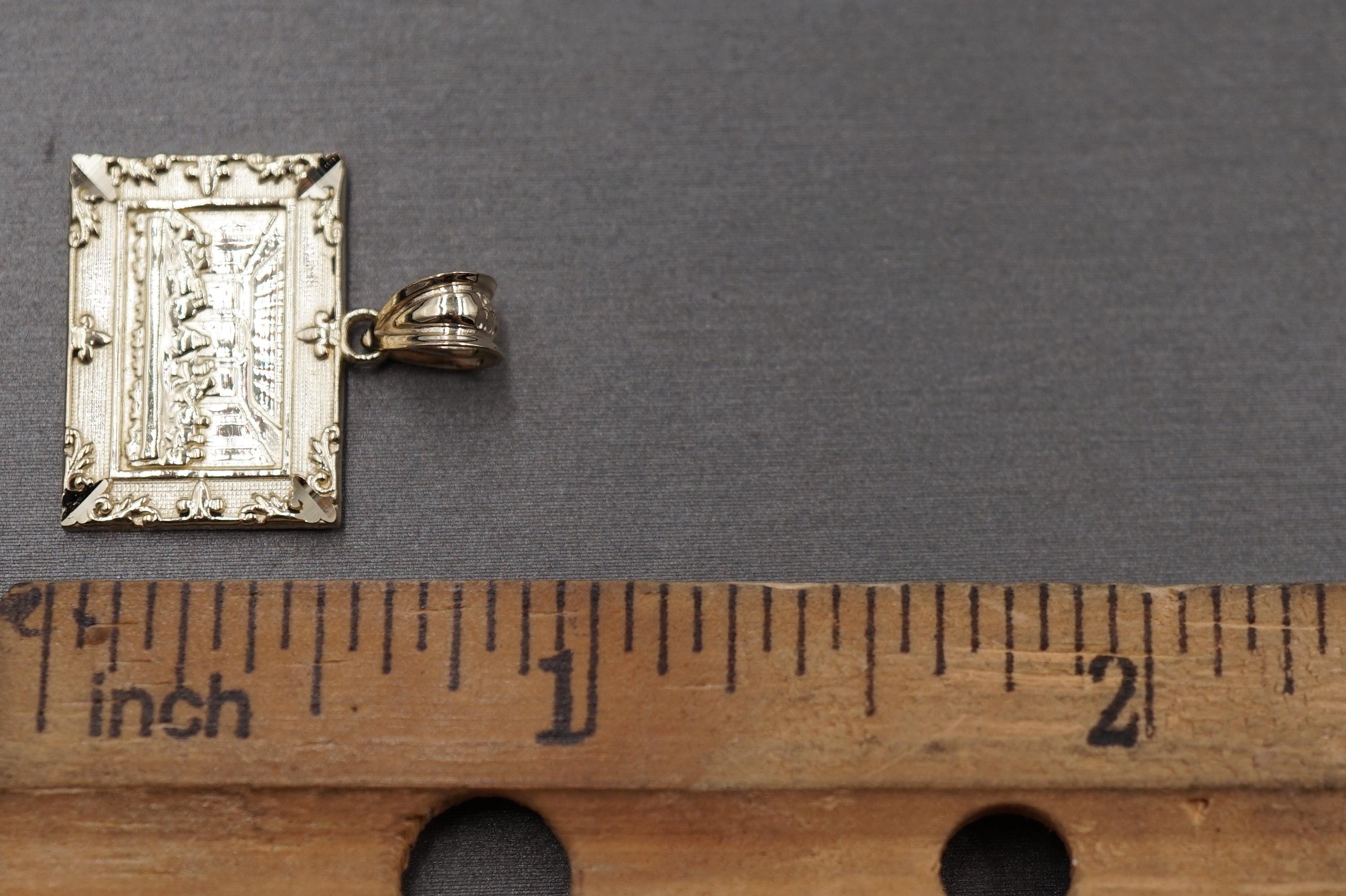 10K Yellow Gold Last Supper Charm Pendant - Diamond Cut Picture
