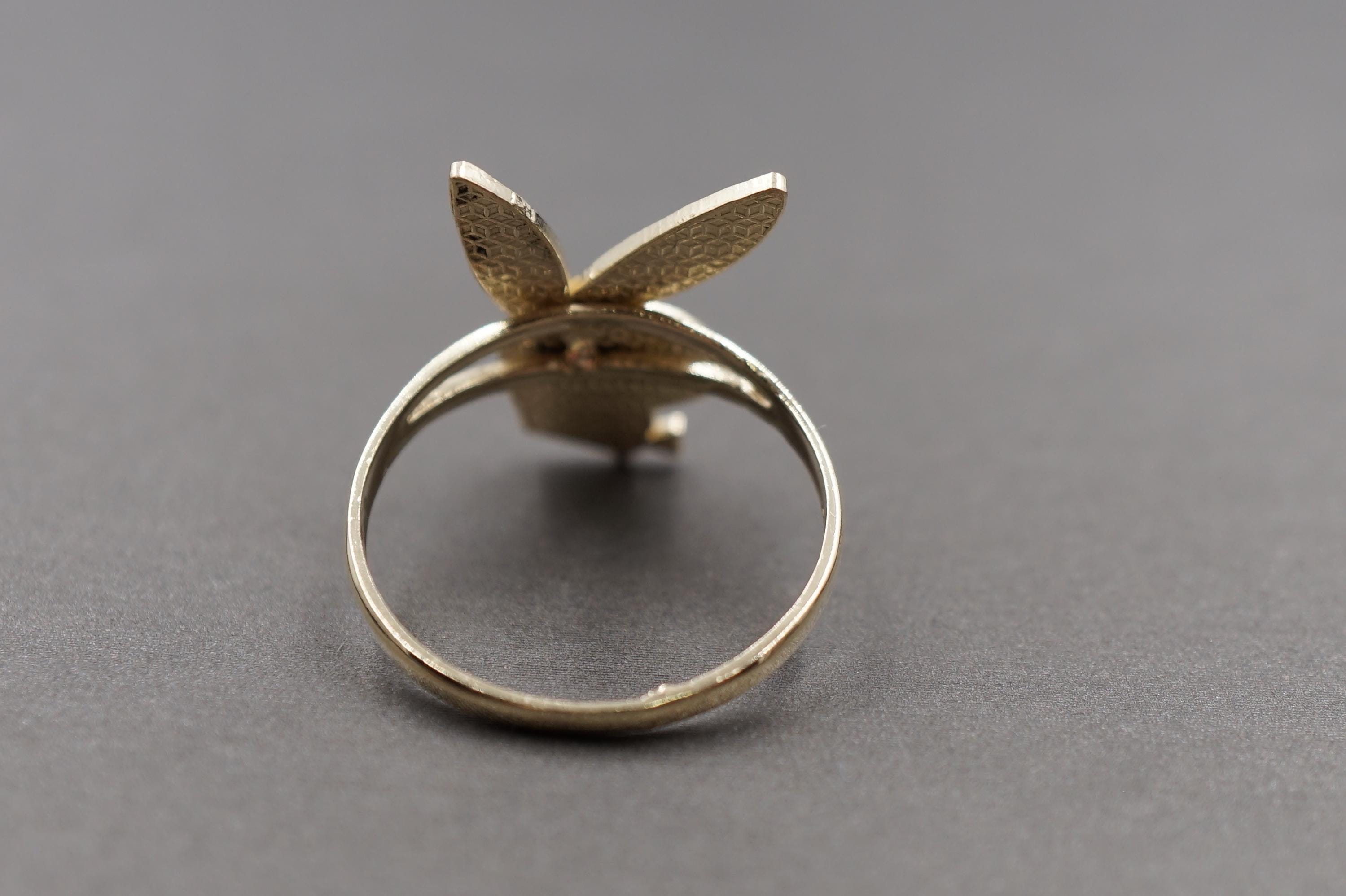 10K Solid Yellow Gold Diamond Cut Playboy Bunny Rabbit Band Ring