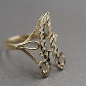 10K Solid Yellow Gold 0.9&quot; Diamond Cut Letter Initial Alphabet Band Ring.