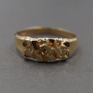 10K Solid Yellow Gold 6.75MM Diamond Cut Shine Nugget Men Women Children Band Ring.