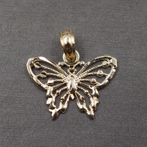 10K Solid Yellow Gold 0.65" Small Diamond Cut Butterfly Charm Pendant.