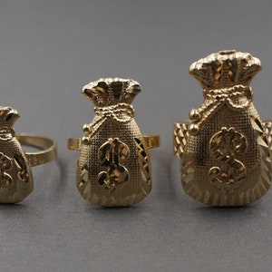Anello da uomo, donna e bambino in oro giallo massiccio 10 carati con taglio a diamante, a forma di sacchetto porta soldi. Disponibile in 3 misure.