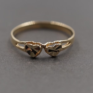 10K Solid Yellow Gold 4.5MM Diamond Cut Two Heart Stackable Band Ring.