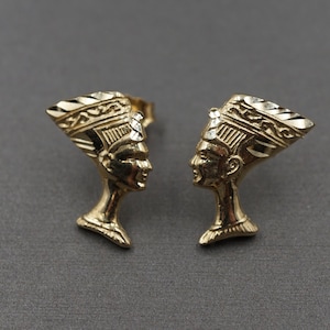 10K Solid Yellow Gold 0.6&quot; Diamond Cut Egyptian Queen Nefertiti Stud Earring.