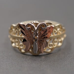 10K Solid Yellow Gold 10.65MM Fancy Multi Color Diamond Cut Butterfly Filigree Band Ring.