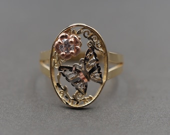 10K Solid Yellow Gold 0.7" Oval Shape Diamond Cut Butterfly CZ Band Ring.