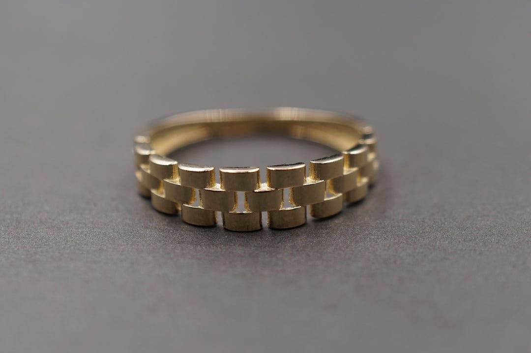 10K Solid Yellow Gold 5.3MM Rollie Style Link Band Ring. - Etsy