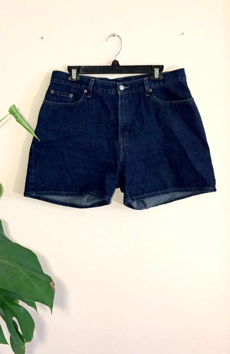levi high waisted mom shorts
