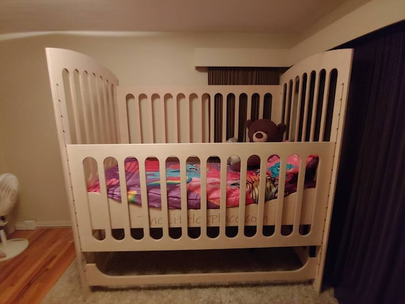 ddlg cribs