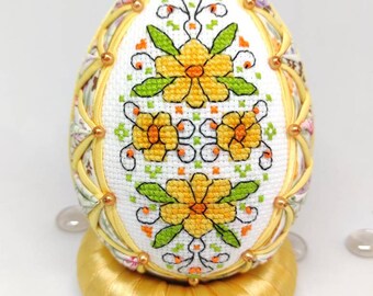 Cross stitched flowers Easter egg decor, Cross stitch Easter egg tabletop decor, Easter favors, Easter basket fillers, Easter decorative egg