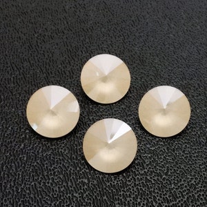 4 pcs Swarovski crystal rivolis, round, article 1122, Crystal Ivory Cream color, Irina Miech, 12mm