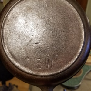 Birmingham Stove and Range Red Mountain series &quot;BSR&quot; Cast Iron Skillet #3 3W with Heat Ring