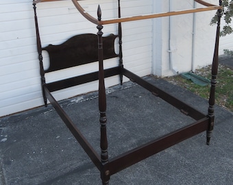 1940s Mahogany Full Size Poster Canopy Bed 3967 SHIPPING NOT INCLUDED Please ask for shipping quote