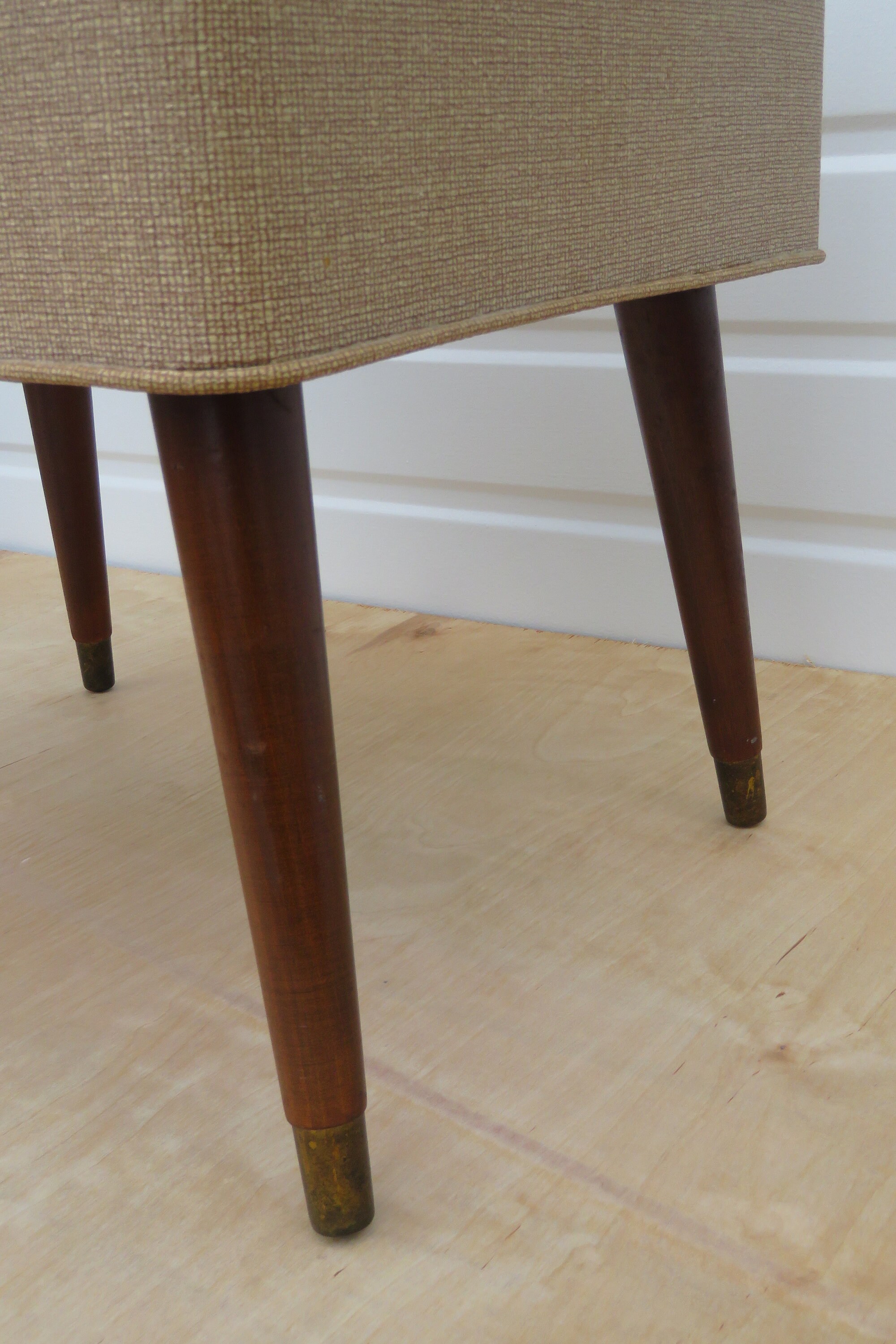 Singer Mid Century Modern Sewing Bench Foot Stool Storage