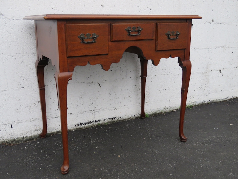 Queen Anne Desk >> Mahogany Small Queen Anne Writing Desk 8764 Shipping Not Included Please Ask For A Shipping Quote Queen Anne Desk >> Mahogany Small Queen Anne Writing Desk 8764 Shipping Not Included Please Ask For A Shipping Quote