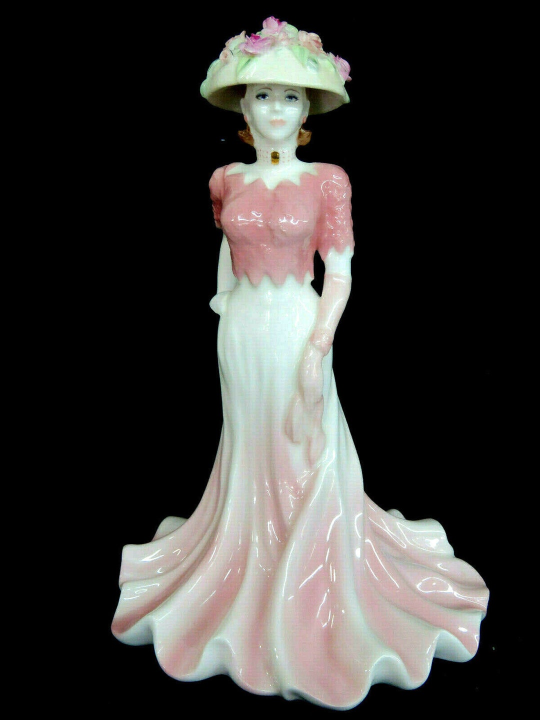 Coalport Liz Ladies of Fashion Bone China Porcelain Figurine 826B