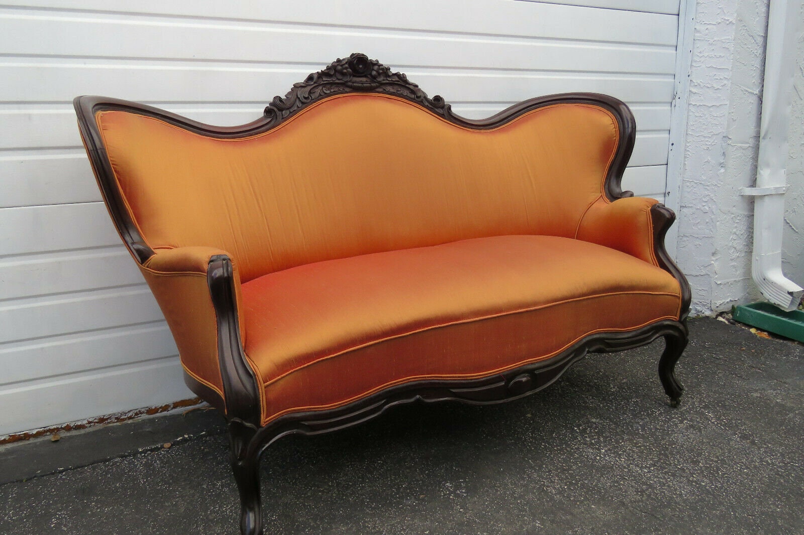 Victorian Late 1800s Hand Carved Loveseat Settee Sofa Couch Etsy