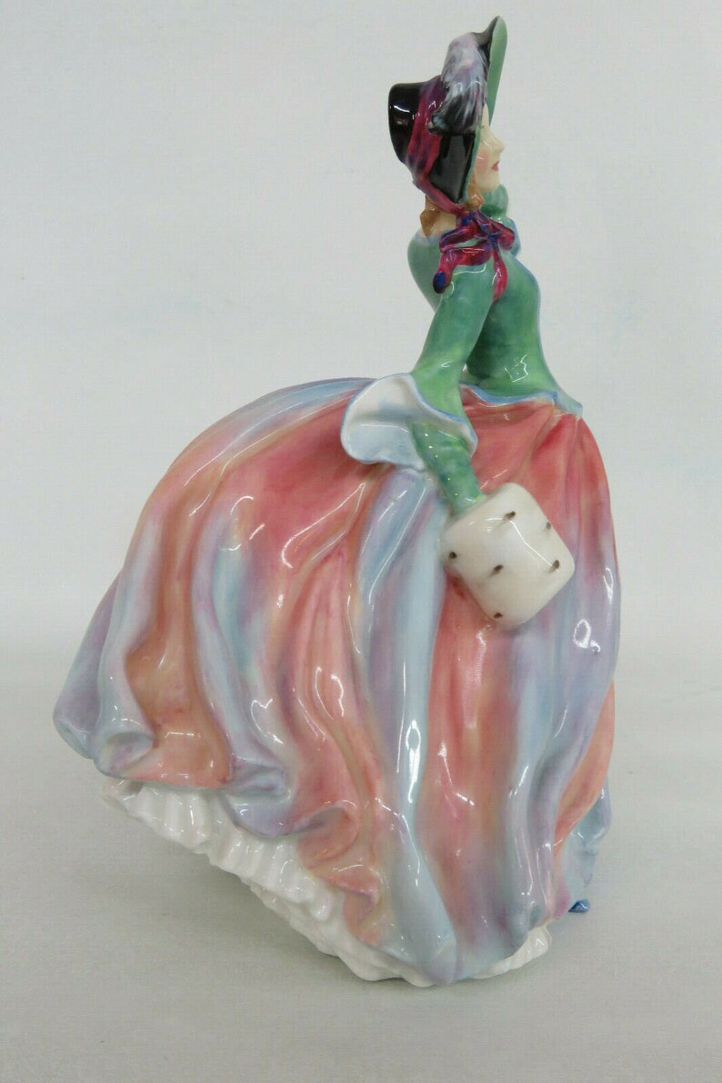 Royal Doulton HN1911 Autumn Breezes English Bone China Porcelain Figurine 1075B