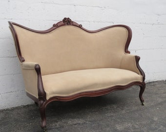 Late 1800s Victorian Carved Solid Walnut Settee Loveseat 3929 SHIPPING NOT INCLUDED Please ask for shipping quote